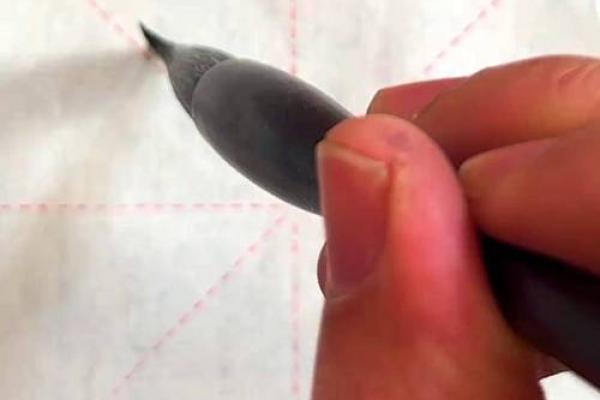 然字取名的深远寓意与文化象征解析
