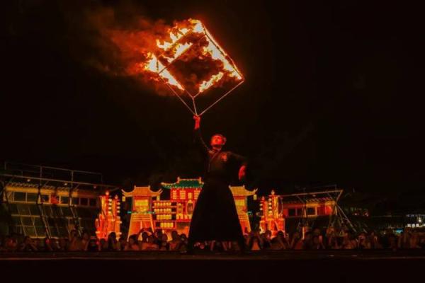 江户祭火舞夜：探寻日本传统节日里的历史韵味